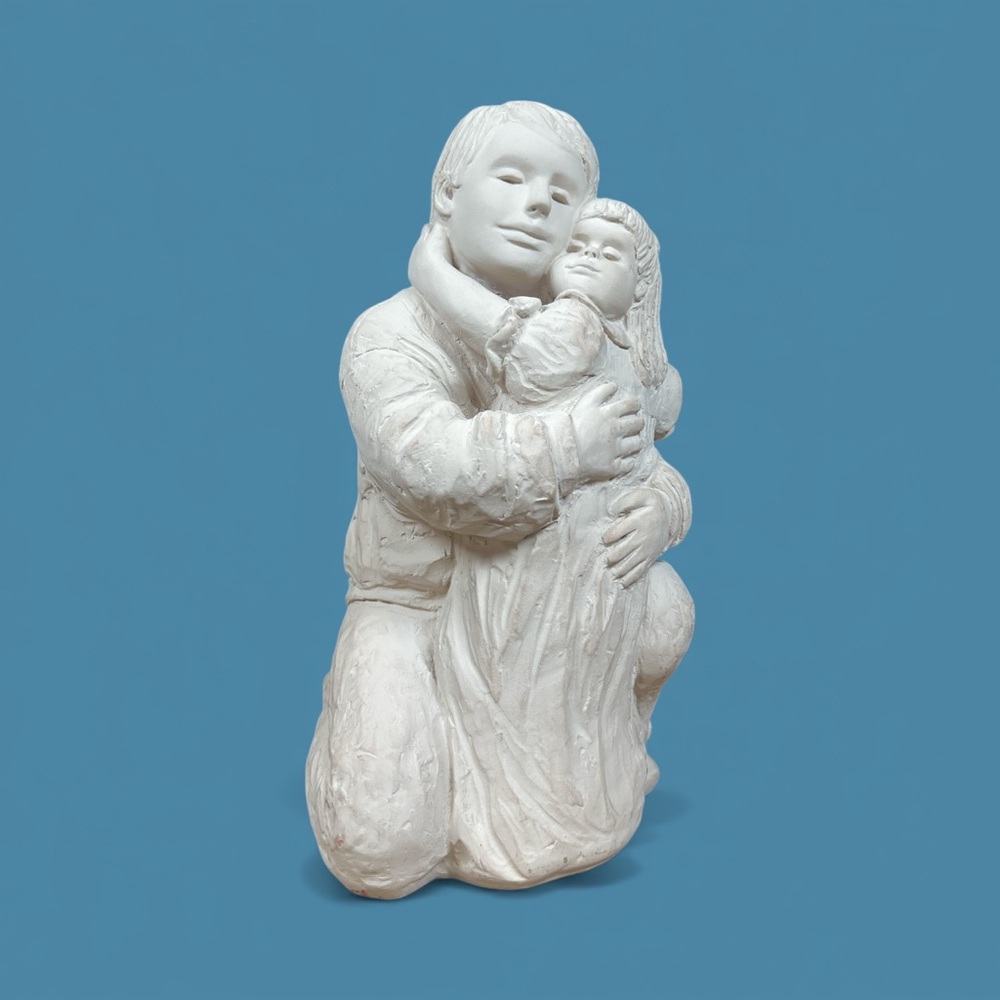 Vintage Austin Sculptures “Daddy’s Little Girl”  by Dee Crowley Bright Eyes